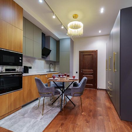 Arch Apart Hotel 耶烈万 外观 照片