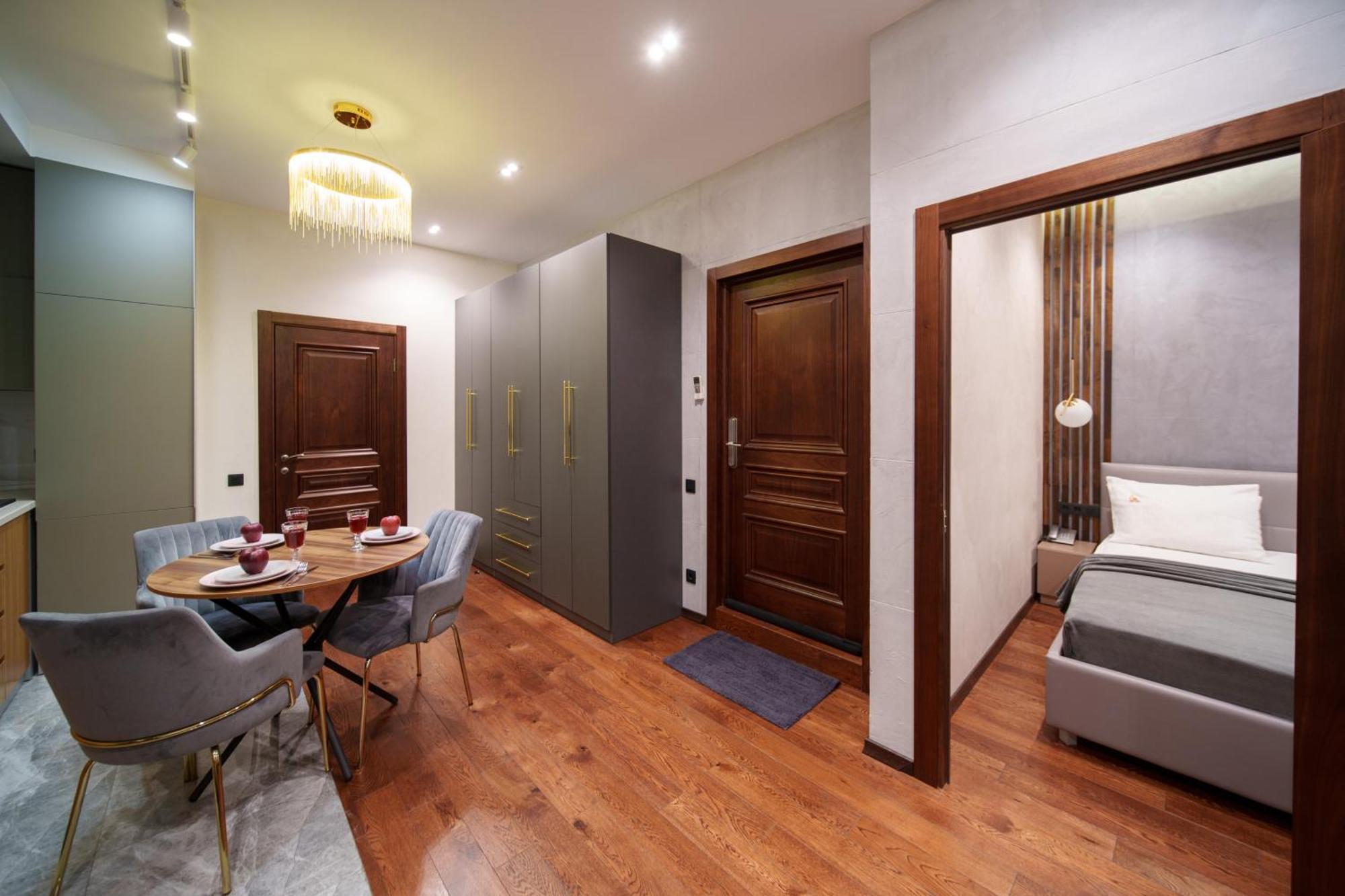 Arch Apart Hotel 耶烈万 客房 照片