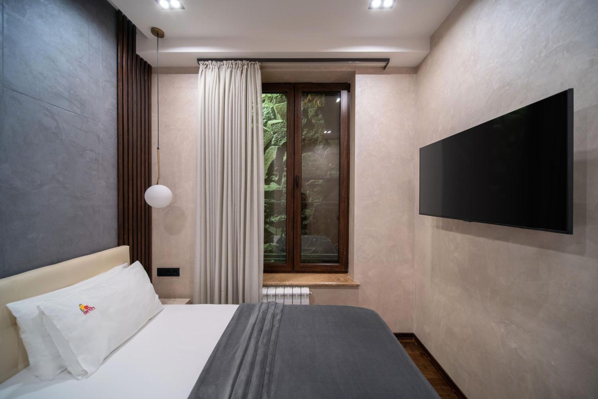 Arch Apart Hotel 耶烈万 客房 照片